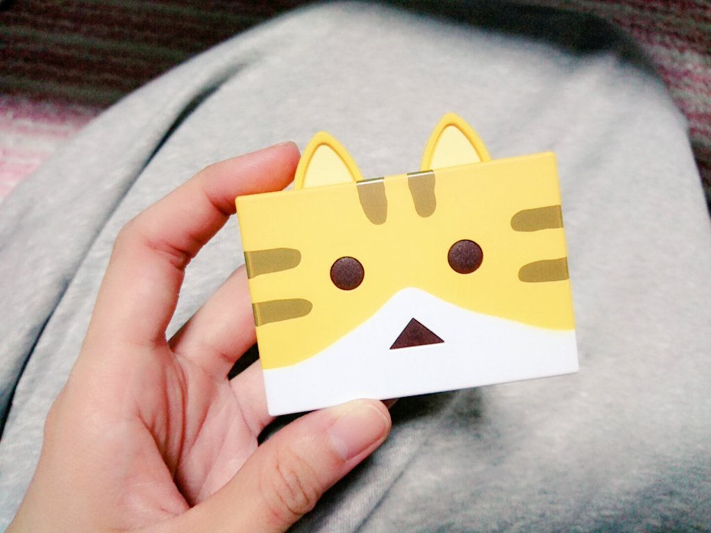 ネットで買ったモバイルバッテリーが届いたよ☺にゃんぼー!めっちゃかわいい😆💓 ネットで買ったモバイルバッテリーが届いたよ☺にゃんぼー!めっちゃかわいい😆💓