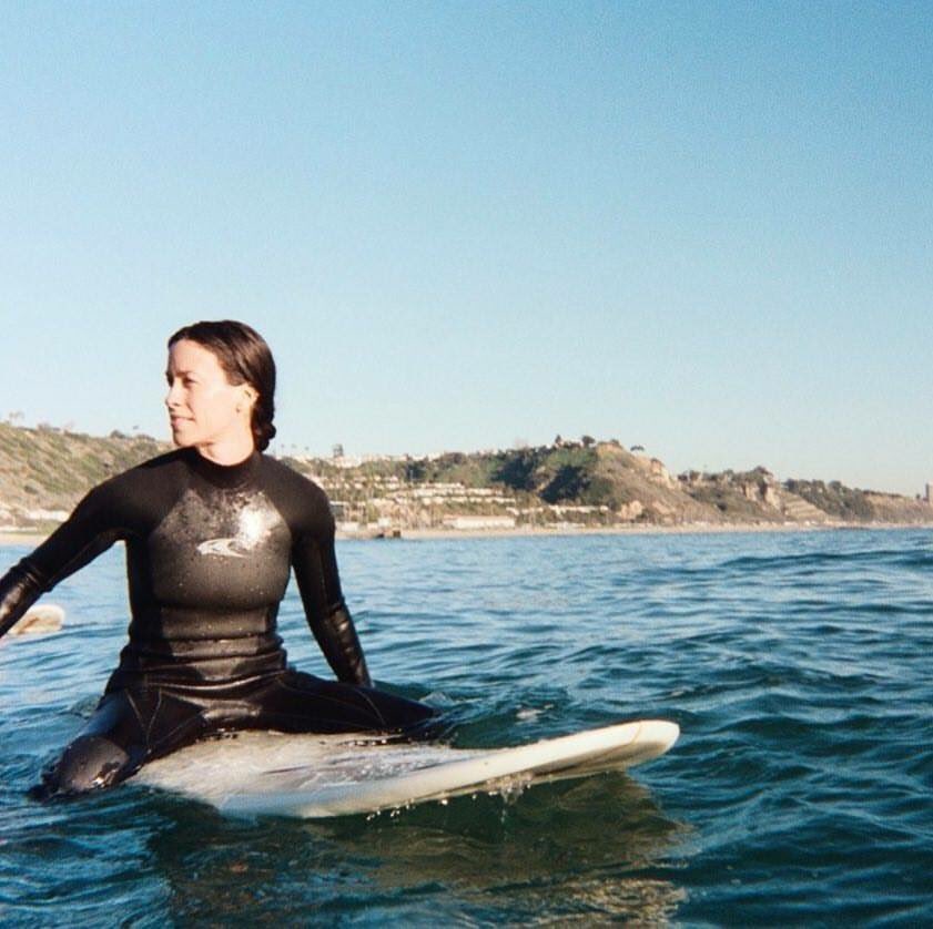 #tbt first days of surfing ????✨ https://t.co/Zu1kOGqiF8