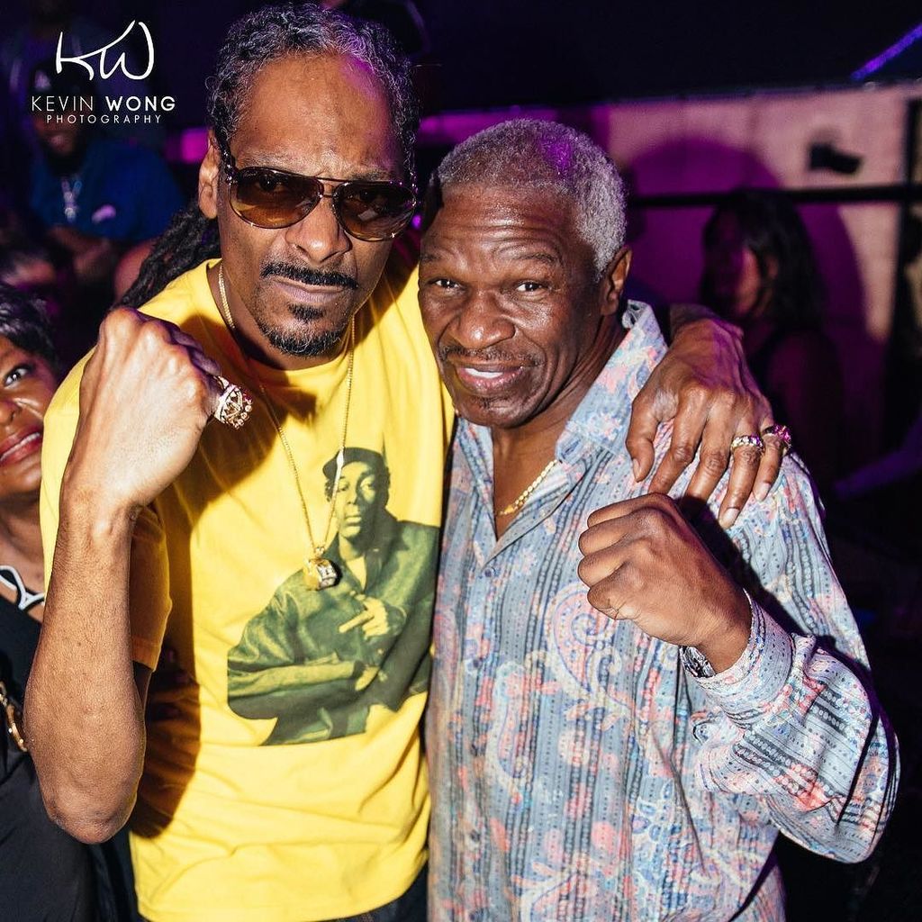 Big Dogg wit bigg Floyd. ????????????????????????tmt https://t.co/8KmtGNBgWx https://t.co/mj0bg3XNtO