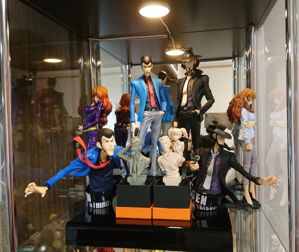 我が家のフィギュアケースが完成してた② 左ケース #ルパン三世 我が家のフィギュアケースが完成してた② 左ケース #ルパン三世
