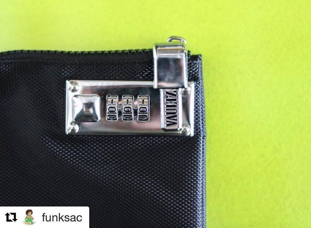 #Repost @funksac
・・・
The #dopness is in the details. #FunkSac https://t.co/l745pMgRO0 https://t.co/9IstQgZ8Go