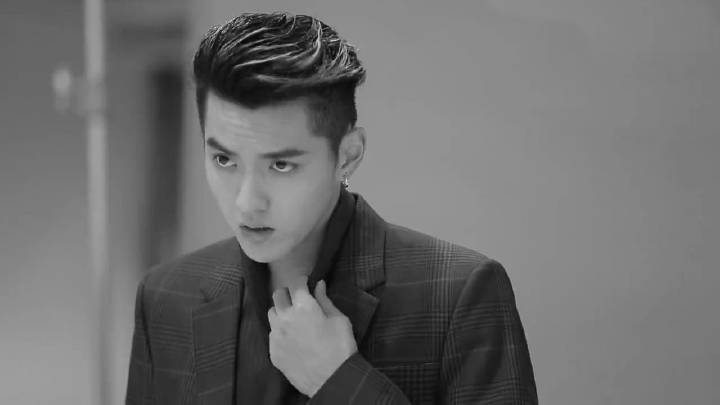 #KrisWu