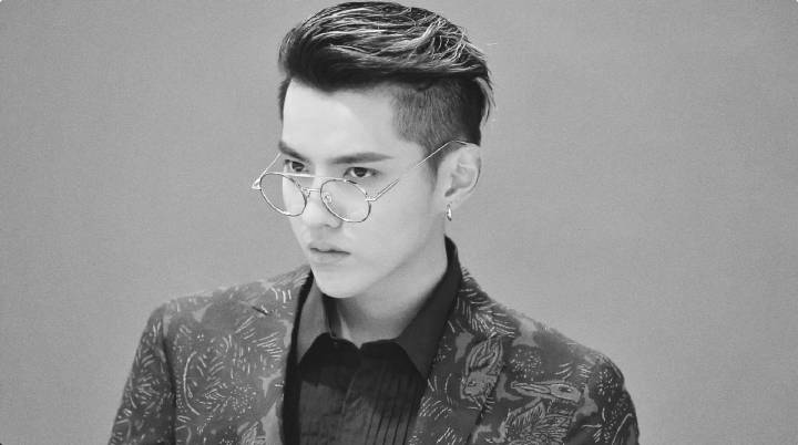 #KrisWu