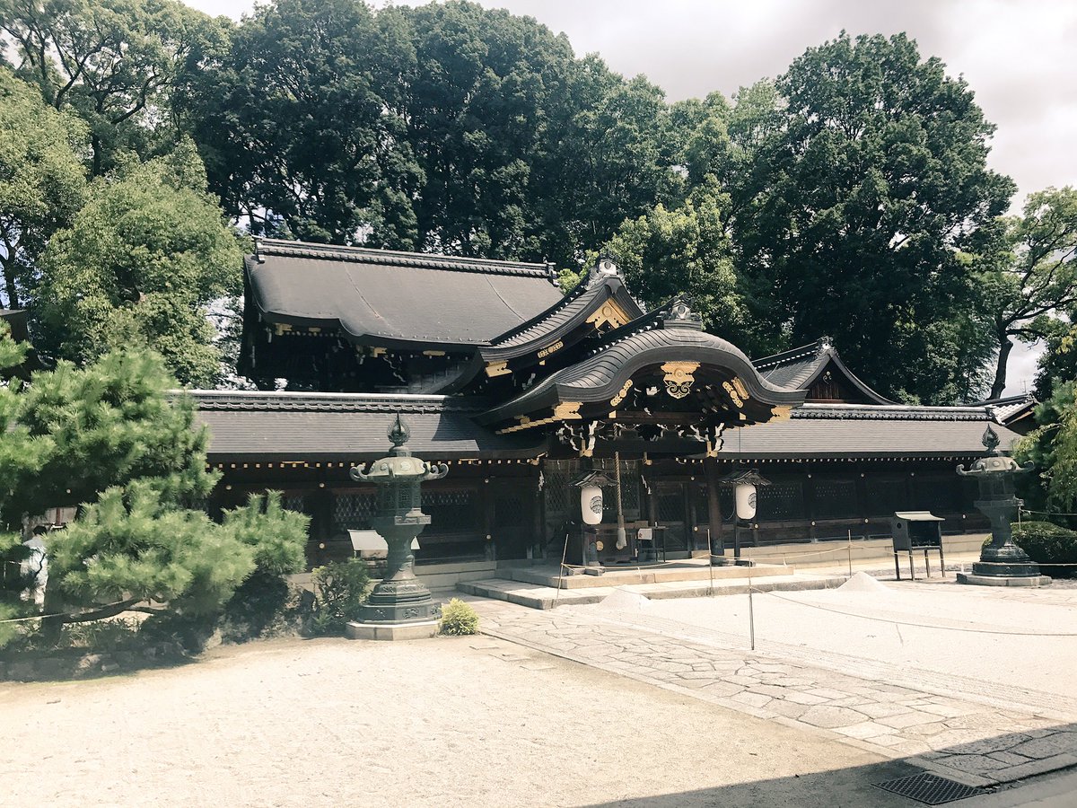 紫野御霊会の流れを組む今宮神社。お玉さんこと桂昌院の崇敬厚く、玉の輿神社とも呼ばれる。放課後ティータイムに会えるかも!? 紫野御霊会の流れを組む今宮神社。お玉さんこと桂昌院の崇敬厚く、玉の輿神社とも呼ばれる。放課後ティータイムに会えるかも!?