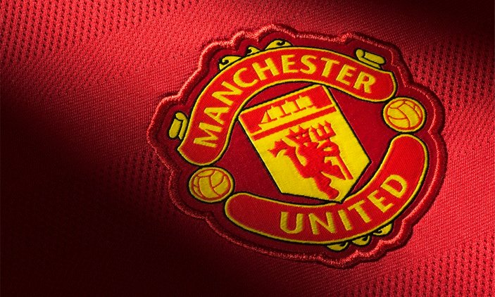 One dead after Police officer opens fire on Man Utd fans