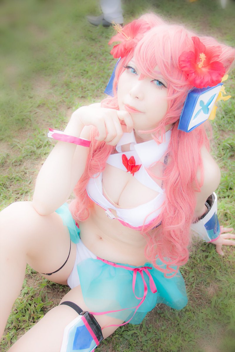 C92 2日目戦記絶唱シンフォギアマリア・カデンツァヴナ・イヴ水着ギア コスプレ C92 2日目戦記絶唱シンフォギアマリア・カデンツァヴナ・イヴ水着ギア コスプレ