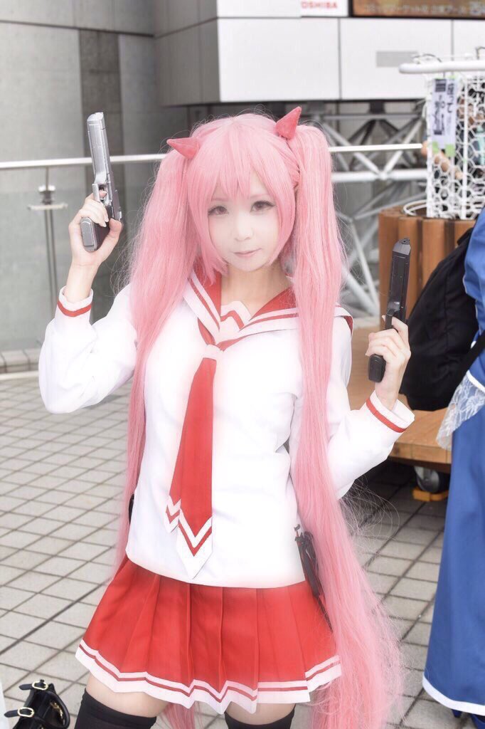 おなつさん()の緋弾のアリア、神崎・H・アリアです。赤いセーラー服素敵でした。ありがとうございました!そしてお疲れ様でし おなつさん()の緋弾のアリア、神崎・H・アリアです。赤いセーラー服素敵でした。ありがとうございました!そしてお疲れ様でし