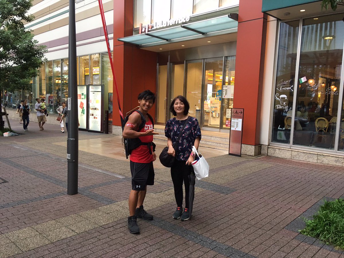 武蔵小杉駅、桜木町駅でも絶賛配布中。#DNSサプリメント #駅マッチョ #ALLOUT #筋肉紳士#うまいかどうか飲んで 武蔵小杉駅、桜木町駅でも絶賛配布中。#DNSサプリメント #駅マッチョ #ALLOUT #筋肉紳士#うまいかどうか飲んで