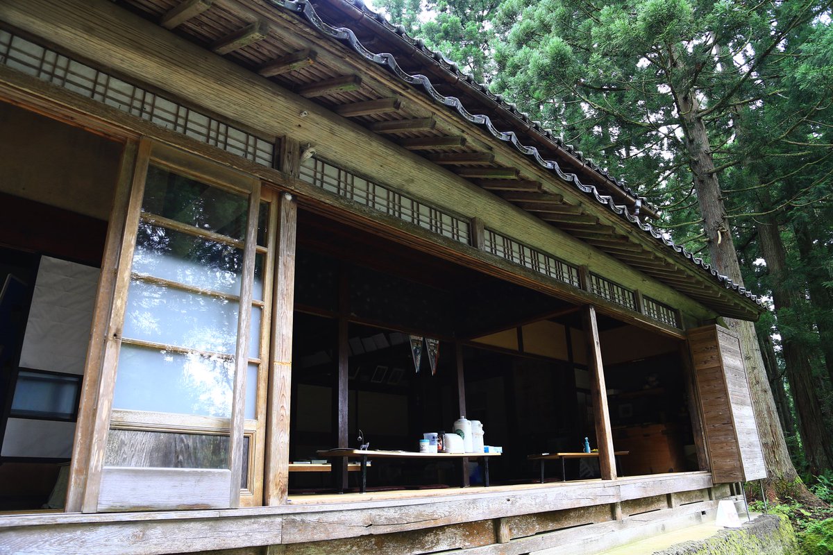 以上、おおかみこどもの雨と雪、花の家でした。 以上、おおかみこどもの雨と雪、花の家でした。