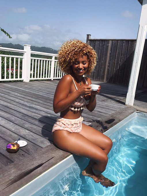 RT @OwnByFemme: I want to move to an island so I can live in bikinis 🌞💦🌿 https://t.co/pArUPmqjq2