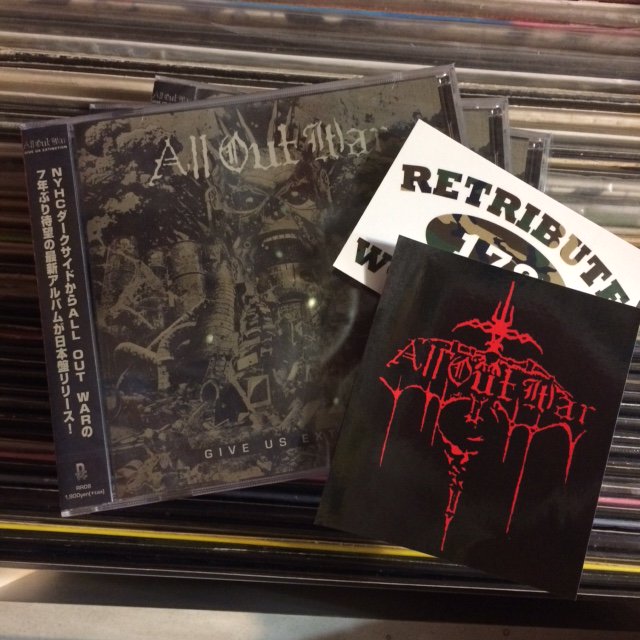 RETRIBUTE RECORDSよりNYの【ALL OUT WAR】(2052円)と、CAの【WORLD OF PAI RETRIBUTE RECORDSよりNYの【ALL OUT WAR】(2052円)と、CAの【WORLD OF PAI