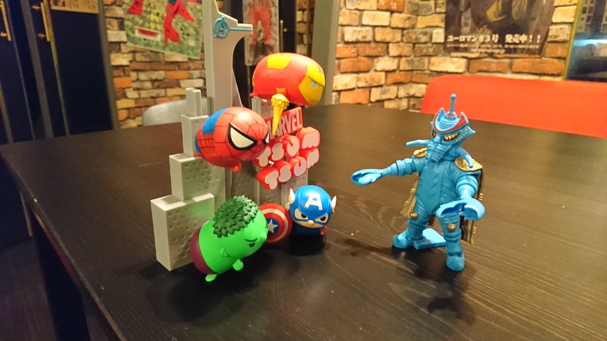 アベンジャーズvsテンペラー星人 アベンジャーズvsテンペラー星人
