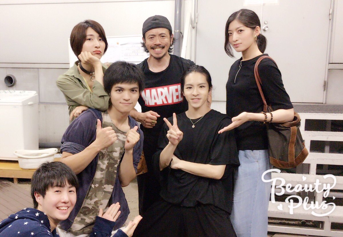 舞台「戦国BASARA」観てきました!OPから鳥肌。最高でした…大興奮。BRAVE10メンバーと☺︎ 舞台「戦国BASARA」観てきました!OPから鳥肌。最高でした…大興奮。BRAVE10メンバーと☺︎