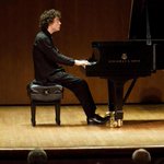 Pianist Paul Lewis on music, mentors, and ‘a mess of eggs’