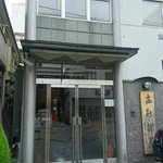 DHkCw5-U0AAbmQ-.jpg:thumb