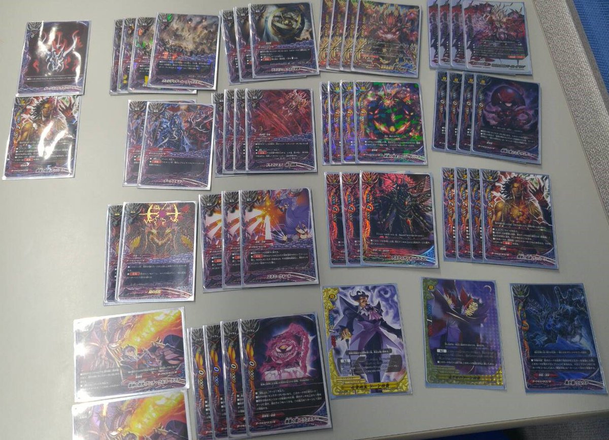 【BF】本日のバディファイト公認大会、14名様のご参加ありがとうございました!優勝されたのは「ユカリ」さんの「ダークネス 【BF】本日のバディファイト公認大会、14名様のご参加ありがとうございました!優勝されたのは「ユカリ」さんの「ダークネス