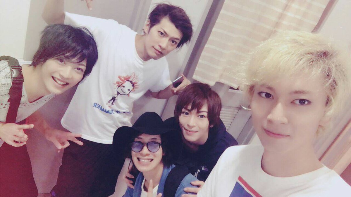 本日、舞台「プリンスオブストライドEpisode4」観劇してきました。確かに走ってた、記憶が蘇る。しっかり繋がってた。一 本日、舞台「プリンスオブストライドEpisode4」観劇してきました。確かに走ってた、記憶が蘇る。しっかり繋がってた。一