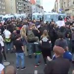 Izquierdistas impiden marcha neonazi en Berlín - Diario Co Latino Izquierdistas impiden marcha neonazi en Berlín - Diario Co Latino