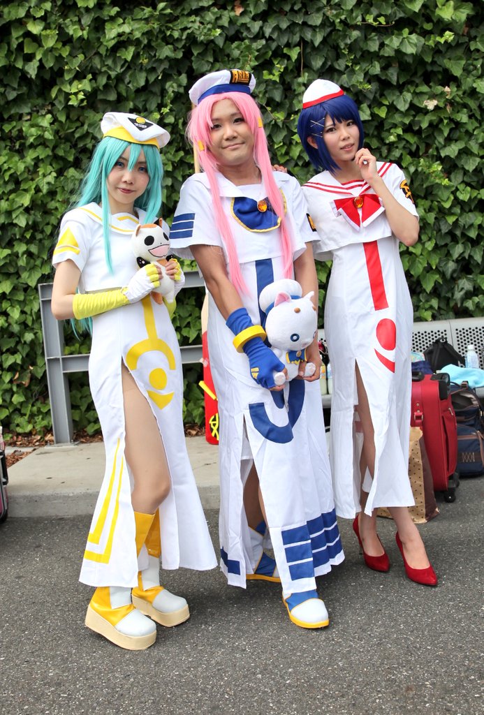 C92 3日目ARIA:灯里( ) アリス( ) 藍華トラックヤード人少なかったよヽ(;▽;)ノでも背景きれい!ph C92 3日目ARIA:灯里( ) アリス( ) 藍華トラックヤード人少なかったよヽ(;▽;)ノでも背景きれい!ph