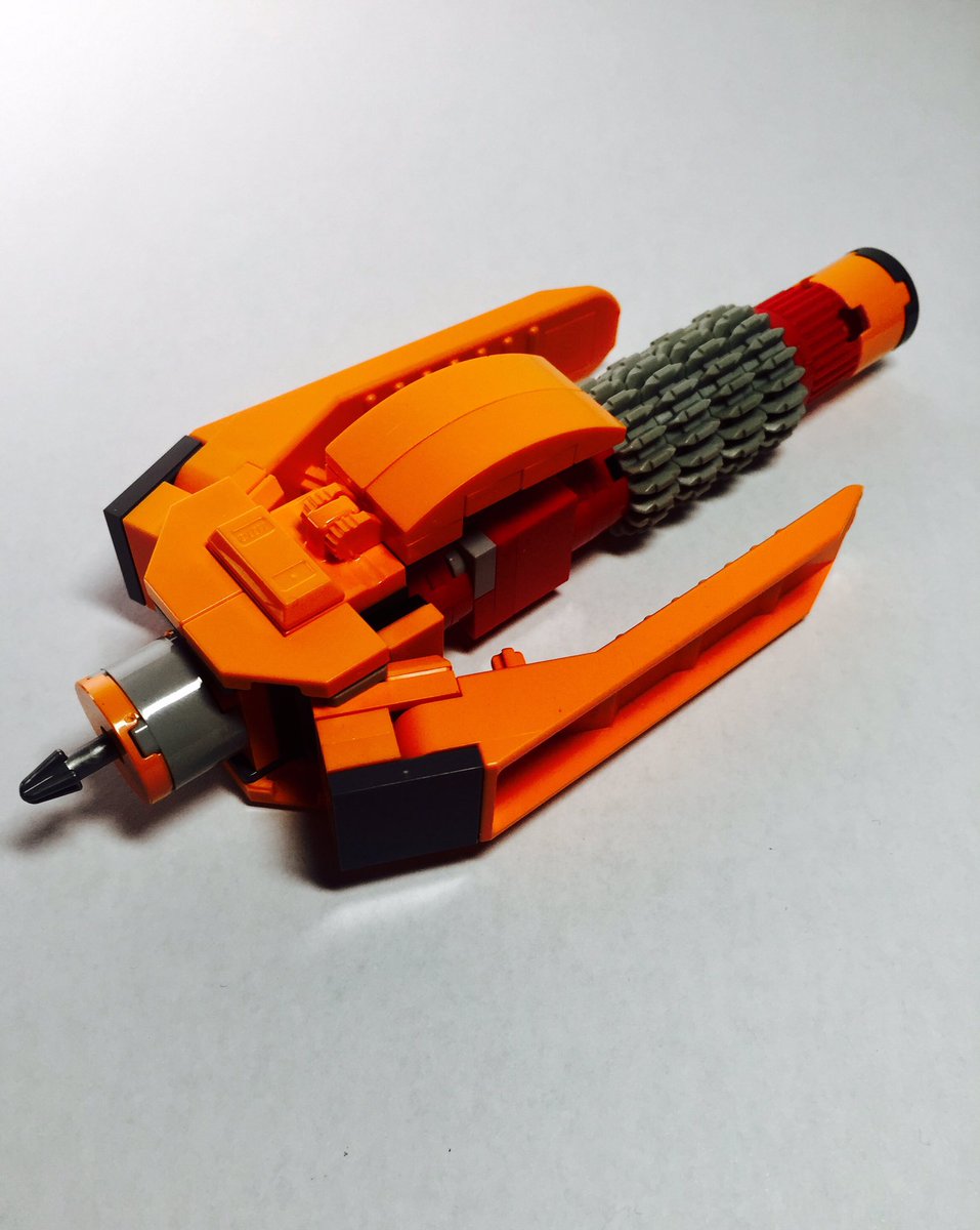 ブロック外しで鉄血のオルフェンズに出てくるダインスレイブみたいな武器作ってみた!試しにランスのバトルスーツに装備!#レゴ ブロック外しで鉄血のオルフェンズに出てくるダインスレイブみたいな武器作ってみた!試しにランスのバトルスーツに装備!#レゴ