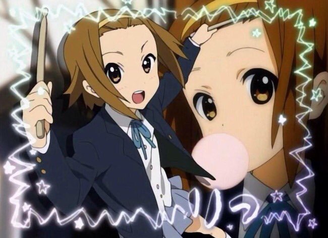 りっちゃん、誕生日おめでとう🎂🎉簡単なお祝いで申し訳ない!💦軽音部を作って、唯たちと出会ってくれてありがと〜!!🥁☕️# りっちゃん、誕生日おめでとう🎂🎉簡単なお祝いで申し訳ない!💦軽音部を作って、唯たちと出会ってくれてありがと〜!!🥁☕️#