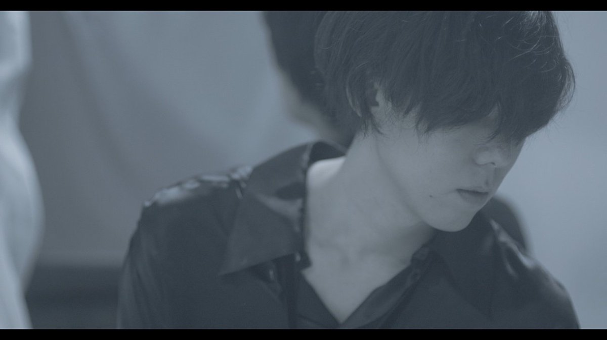 #野田洋次郎 ( #RADWIMPS )のソロプロジェクト、 #illion による映画『東京喰種 トーキョーグール』主 #野田洋次郎 ( #RADWIMPS )のソロプロジェクト、 #illion による映画『東京喰種 トーキョーグール』主