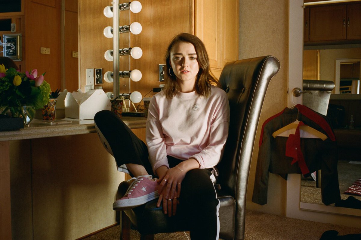 RT @Converse: Today’s the day. Tune in at 6pm for #ConversePublicAccess feat. @maisie_williams! https://t.co/fUUDh3Ynrw