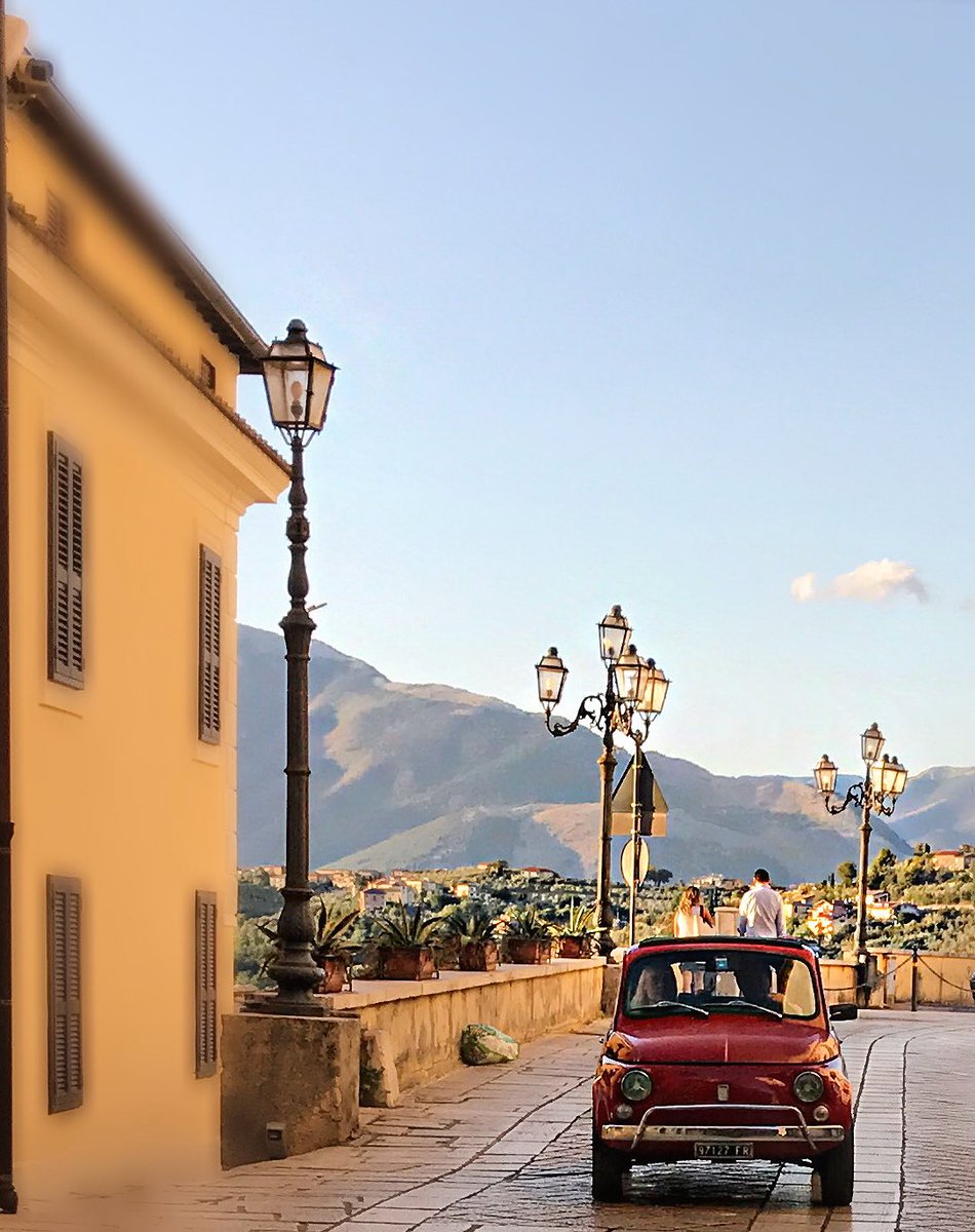 Walking to Dinner in Italy ???????????? https://t.co/IUkGPeR4md