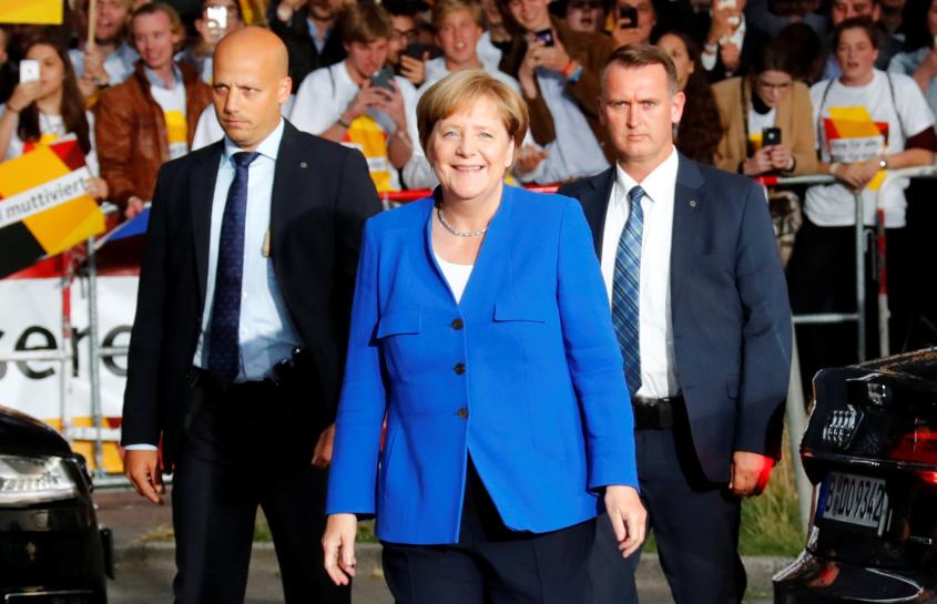 Merkel backs class-action lawsuits for diesel car owners