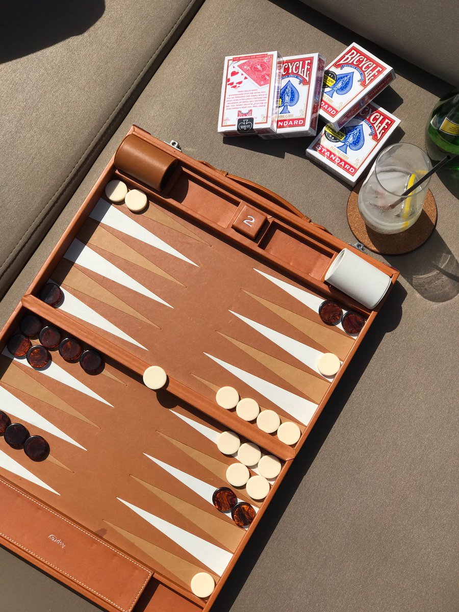 Nothing beats cards and backgammon on vacation! ????#Vacation https://t.co/uKvfzeUgO0