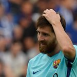 Messi double gives Barca win at Alaves