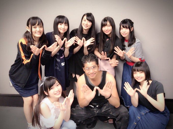 アニサマおじさんのお仕事。恒例のやついきます。まずはWake Up, Girls!の皆さんとパシャリ!「ハナヤマタ」や「 アニサマおじさんのお仕事。恒例のやついきます。まずはWake Up, Girls!の皆さんとパシャリ!「ハナヤマタ」や「