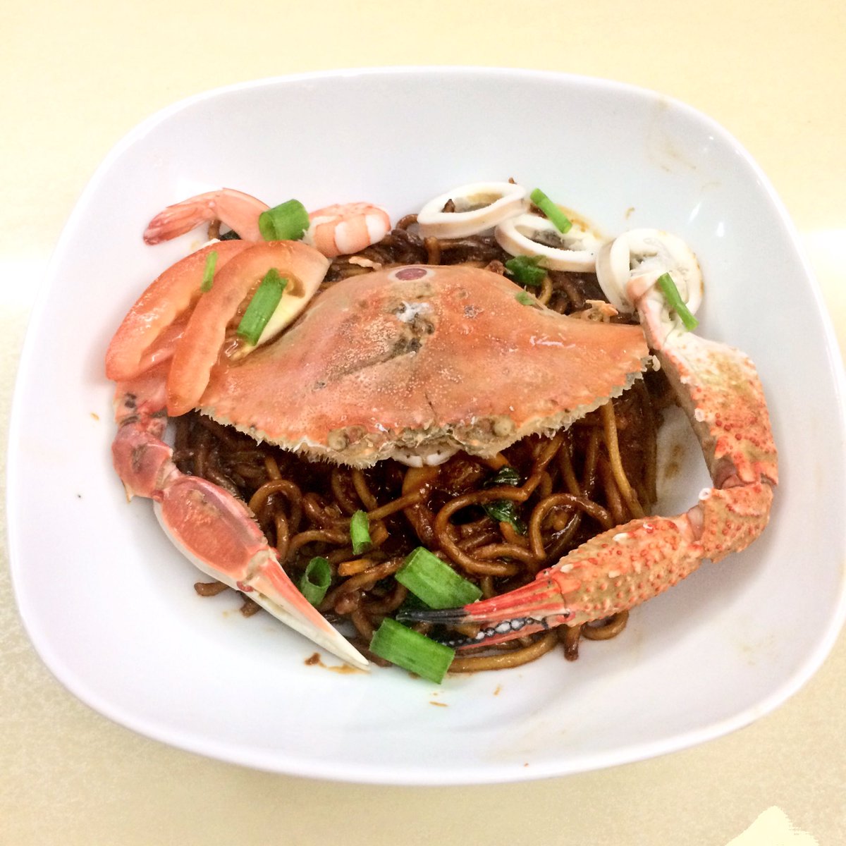 Cooking Class 101:
Resepi (1) : Mee Goreng Seafood 😁
#MaiCampak https://t.co/RUeQIsOEpT