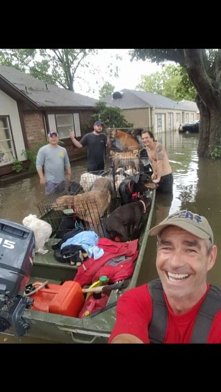 RT @domdyer70: The dog rescuers of Houston well done guys https://t.co/eK3rmXR4gp