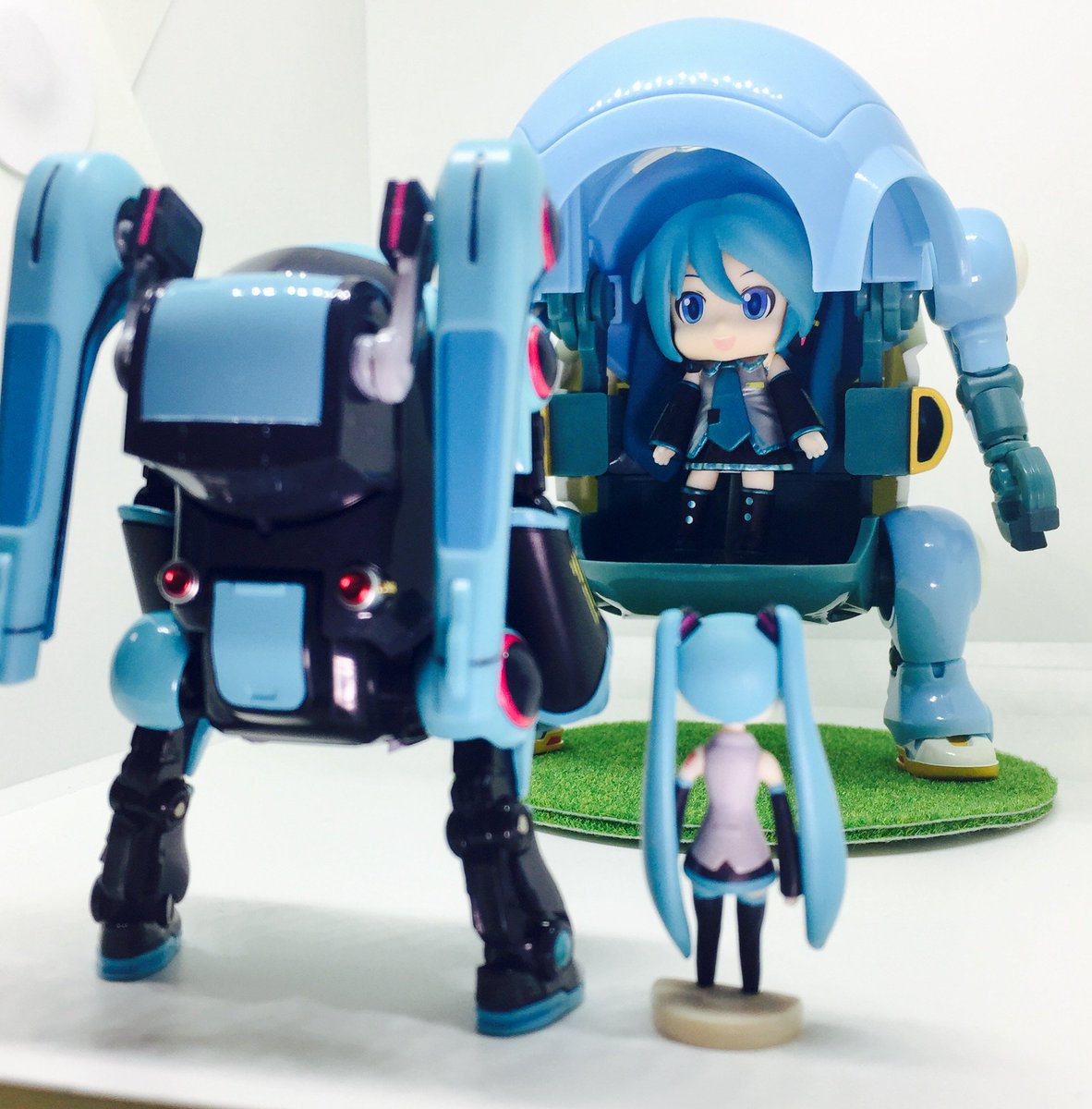 ようやく、ねんウィ着弾www中にやべぇヤツ入ってたwwwなにげに、にゃんぼーぴったりサイズwww #メカトロウィーゴ # ようやく、ねんウィ着弾www中にやべぇヤツ入ってたwwwなにげに、にゃんぼーぴったりサイズwww #メカトロウィーゴ #