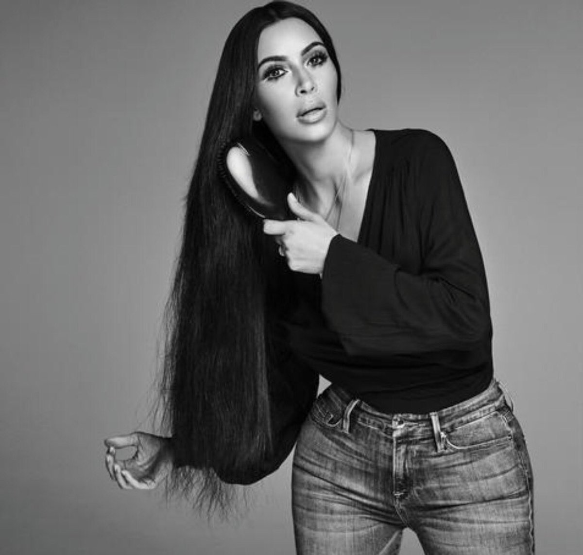I love this shoot! I am so inspired by my style icon Armenian queen @cher https://t.co/ErwxFlwiKp