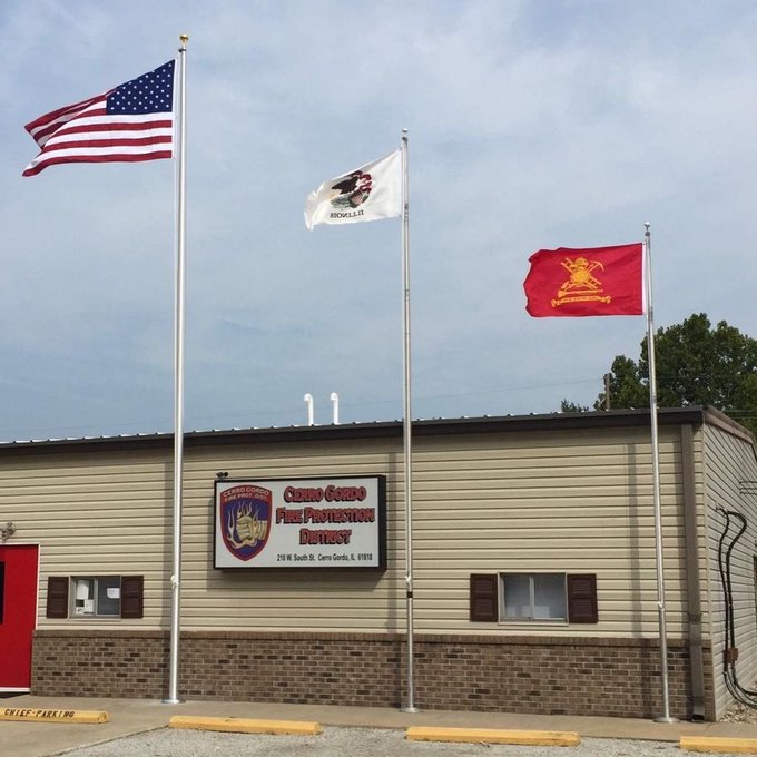 #Cerro Gordo Fire Department added a new #Flagpole and raised new #flags just in time. #LaborDay #VolunteerFireDep… https://t.co/fu2fxvbBo7 https://t.co/guYYQy9mTn