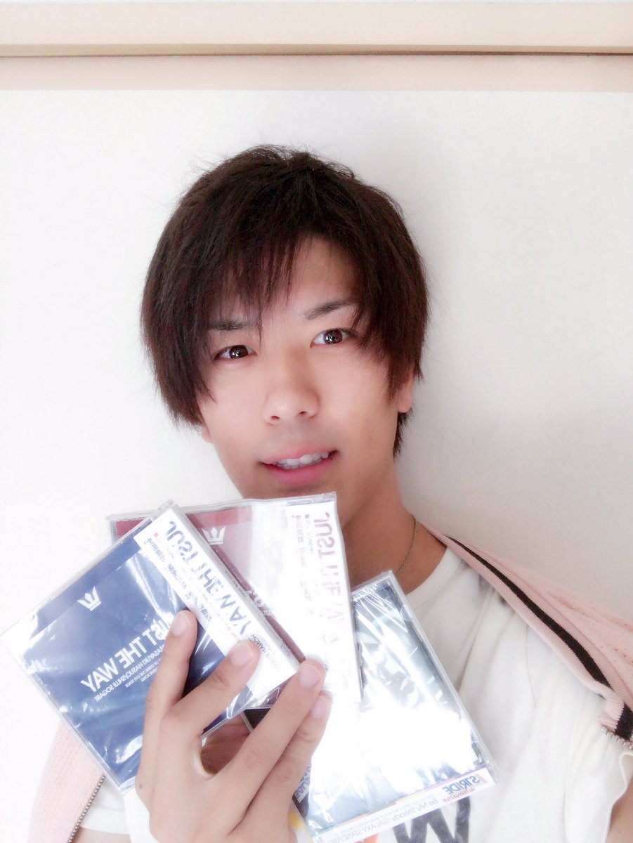 自分のCDコレクションをここで一つ。JUST THE WAY 方南ver.JUST THE WAY 西星ver.GALA 自分のCDコレクションをここで一つ。JUST THE WAY 方南ver.JUST THE WAY 西星ver.GALA