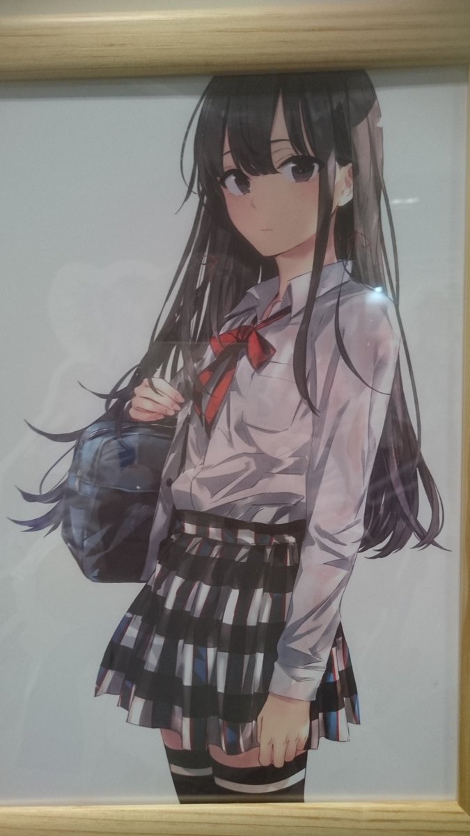 ガガガ文庫は恒例の原画展示。俺ガイルは今度の新刊のカバーですね。ささみさんやらハヤテやらでてんこ盛りだよ。 ガガガ文庫は恒例の原画展示。俺ガイルは今度の新刊のカバーですね。ささみさんやらハヤテやらでてんこ盛りだよ。