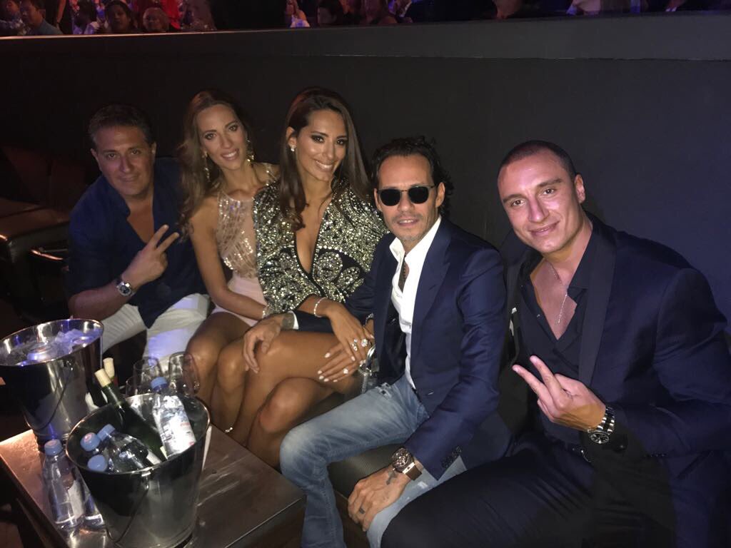 Starting the Pre-birthday celebration @jlo #friendsandfamily #estosigue https://t.co/XMavJhTgR9