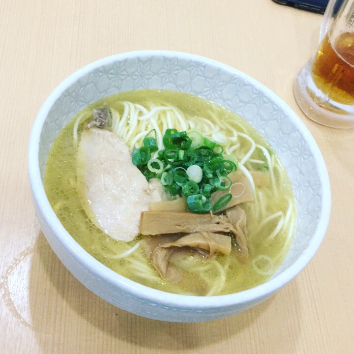 ずっとYouTubeでみてたSUSURUくんにも会えて一緒に写真も撮れてめっちゃ話せて楽しかった♪また何か企画があったら ずっとYouTubeでみてたSUSURUくんにも会えて一緒に写真も撮れてめっちゃ話せて楽しかった♪また何か企画があったら