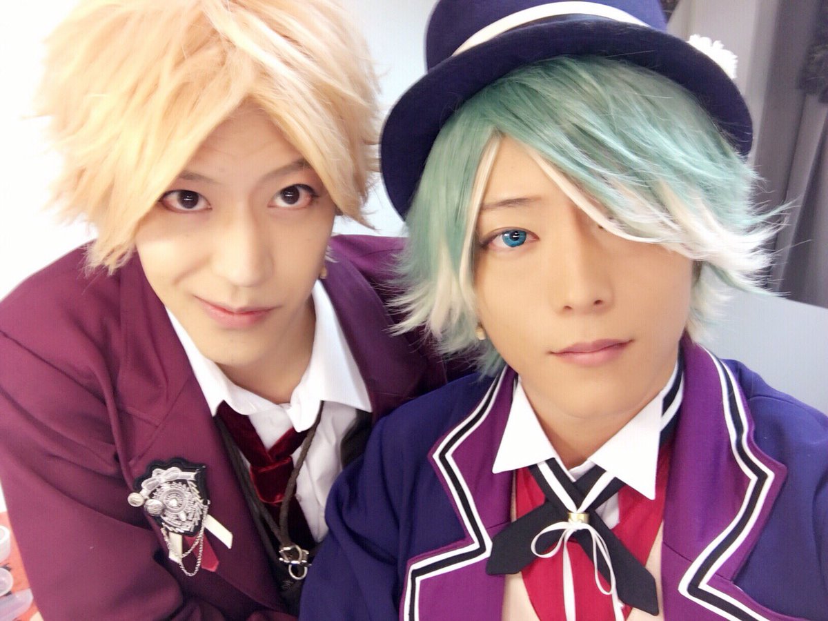舞台OZMAFIA!!無事に初日が開けました是非劇場でお会いできるのを楽しみにしておりますカラミアとキリエ#オズステ 舞台OZMAFIA!!無事に初日が開けました是非劇場でお会いできるのを楽しみにしておりますカラミアとキリエ#オズステ