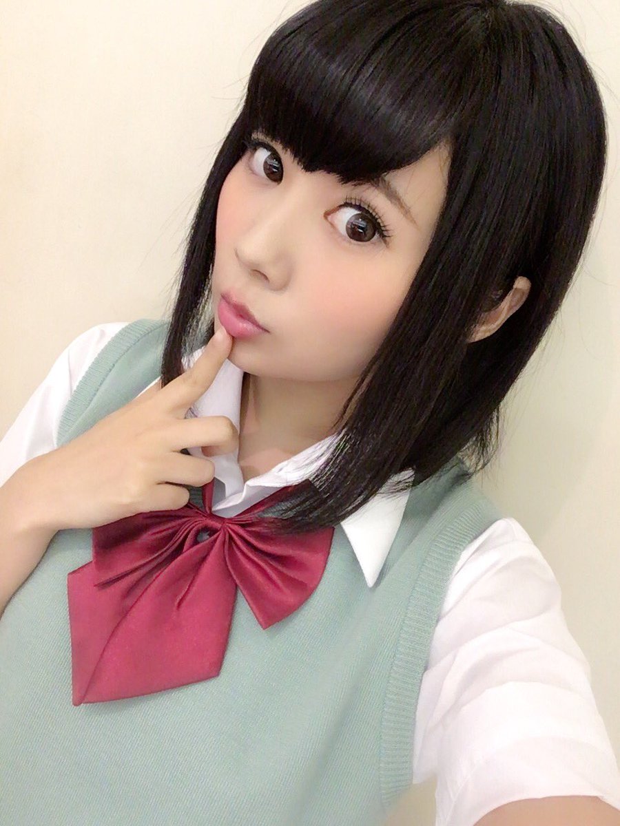 明日のらぶどるーちぇは『ネトゲの嫁は女の子じゃないと思った?』のヒロイン、アコちゃんが着ている制服だよ🤗PVの1st L 明日のらぶどるーちぇは『ネトゲの嫁は女の子じゃないと思った?』のヒロイン、アコちゃんが着ている制服だよ🤗PVの1st L