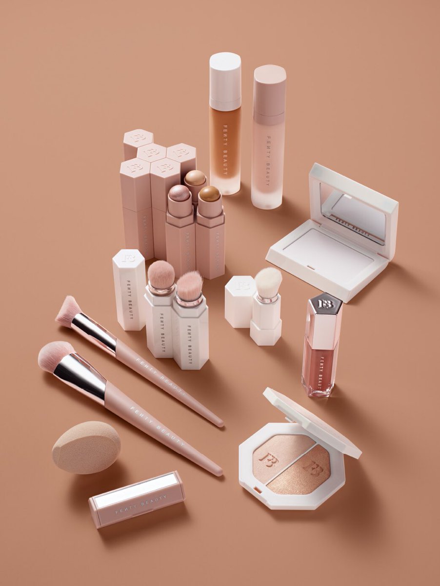 THE FAMILY. Get it at https://t.co/Gr3OPNCAO4 at Midnight tonight! @fentybeauty https://t.co/Dy2Qdch7nD