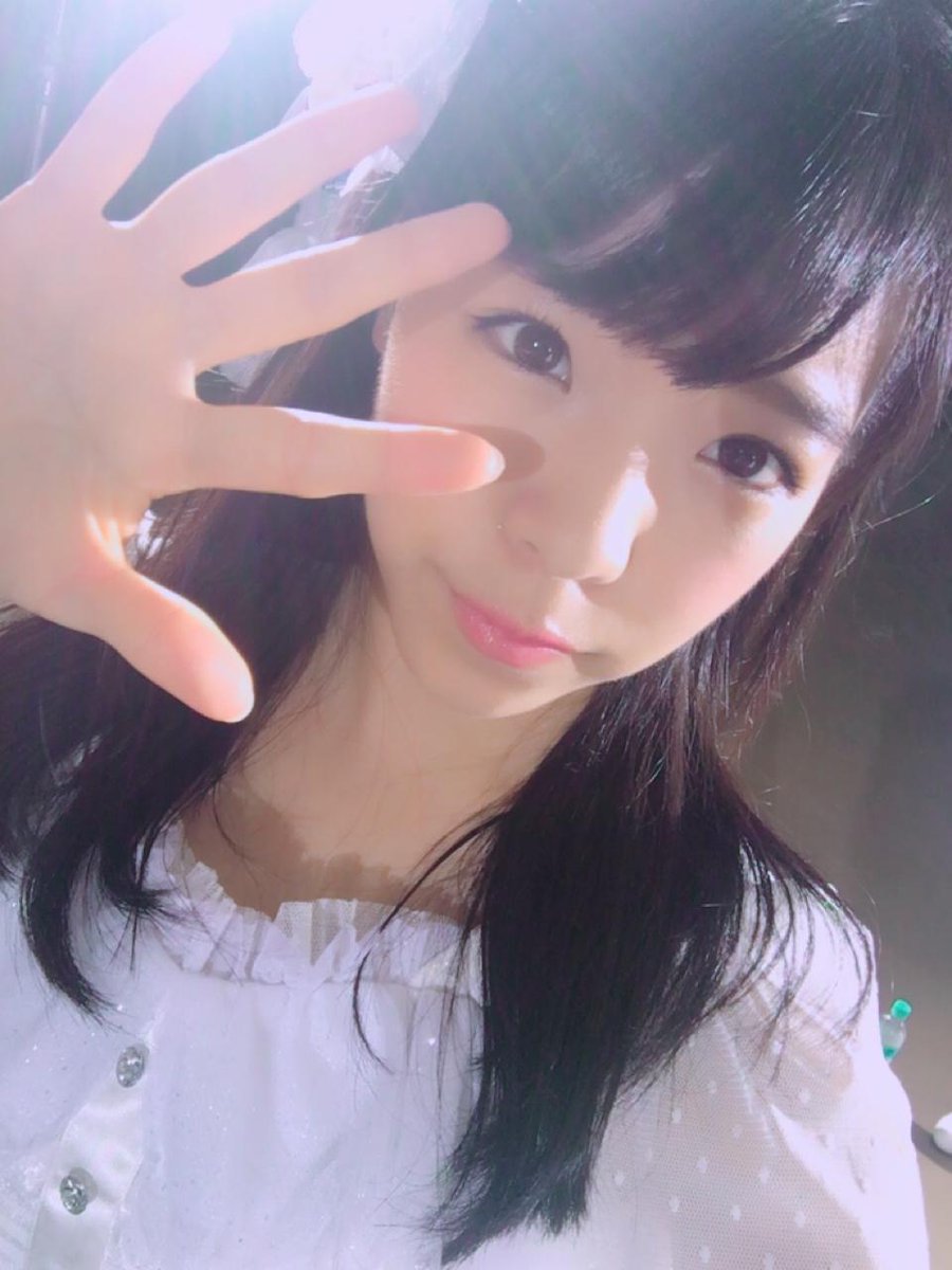 おはC❣️良いお天気ね😊🌈今日はタワーレコード横浜ビブレさんにてリリイベからの秋葉原ハンドレッドで公開お笑い授業だよ🎀お おはC❣️良いお天気ね😊🌈今日はタワーレコード横浜ビブレさんにてリリイベからの秋葉原ハンドレッドで公開お笑い授業だよ🎀お
