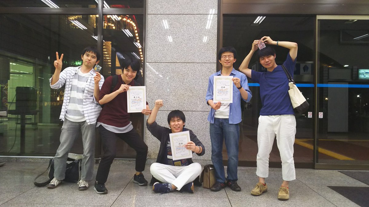 本日開催の「オトナバディフェスタ」で当店の #バディファイト の大会・イベントにご参加頂いている常連様方が入賞との吉報が 本日開催の「オトナバディフェスタ」で当店の #バディファイト の大会・イベントにご参加頂いている常連様方が入賞との吉報が