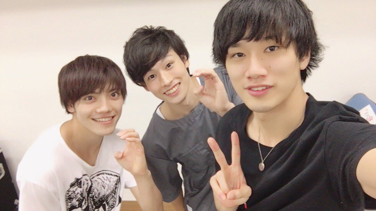 ラブ米稽古でしたー🍚✨GAZEN BOYS稽古の度にワクワク✨あ、塩むすびパクつきながら出かけました^ - ^#GAZE ラブ米稽古でしたー🍚✨GAZEN BOYS稽古の度にワクワク✨あ、塩むすびパクつきながら出かけました^ - ^#GAZE