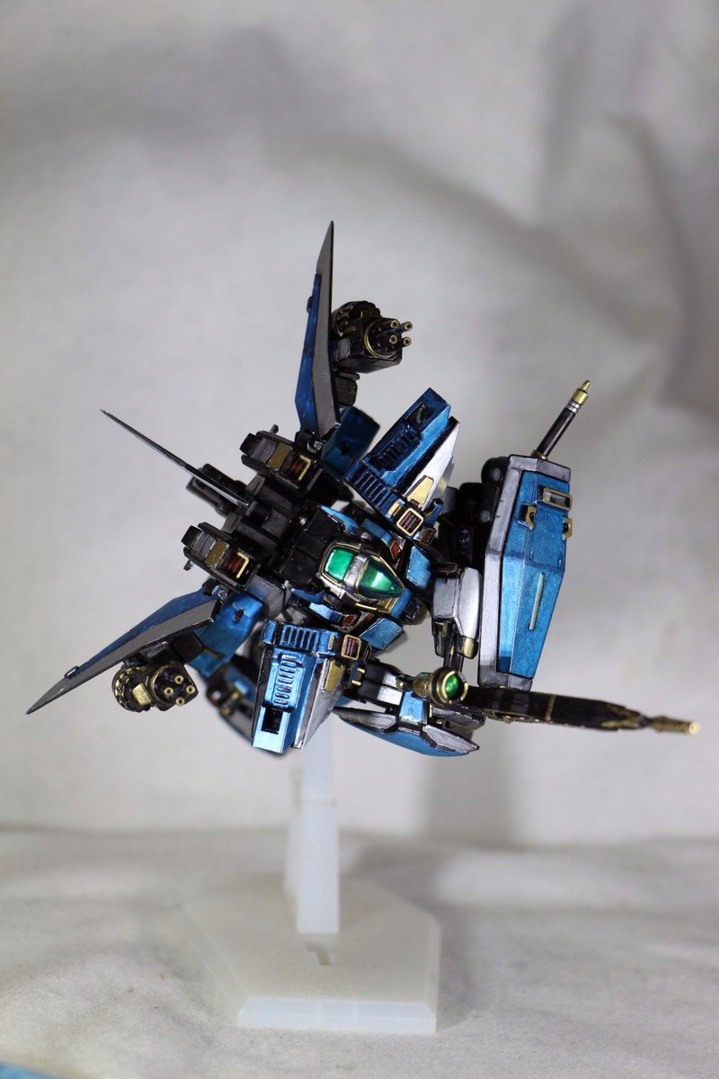 自分がガンプラバトルで使用するなら?をコンセプトに、GM/GMをフルチューンした改造ガンプラ。飛行能力と多彩な武装を持つ 自分がガンプラバトルで使用するなら?をコンセプトに、GM/GMをフルチューンした改造ガンプラ。飛行能力と多彩な武装を持つ