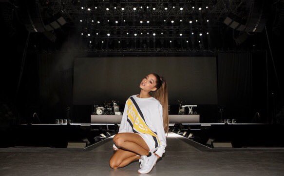 #ArianaxReebok