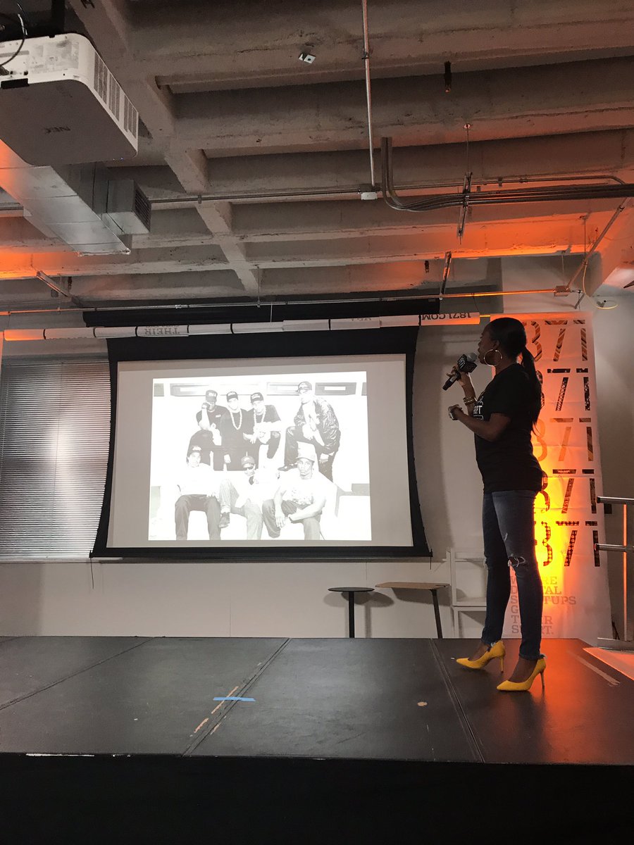 #DisruptHRChi